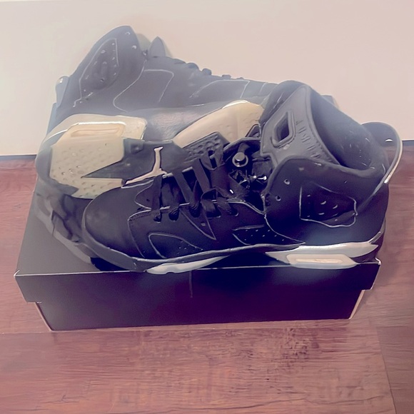 Jordan size kids semi new just cleaned